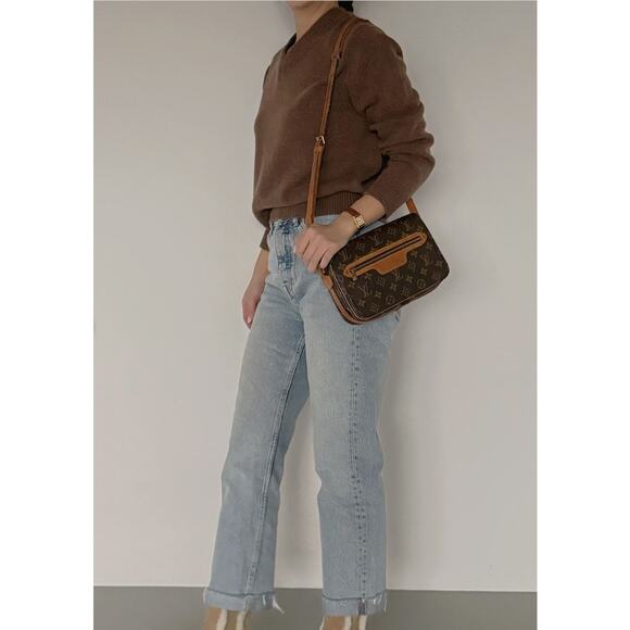 Louis Vuitton Saint Germain 24 LV Monogram Brown Tan Shoulder Crossbody Bag - Picture 16 of 16